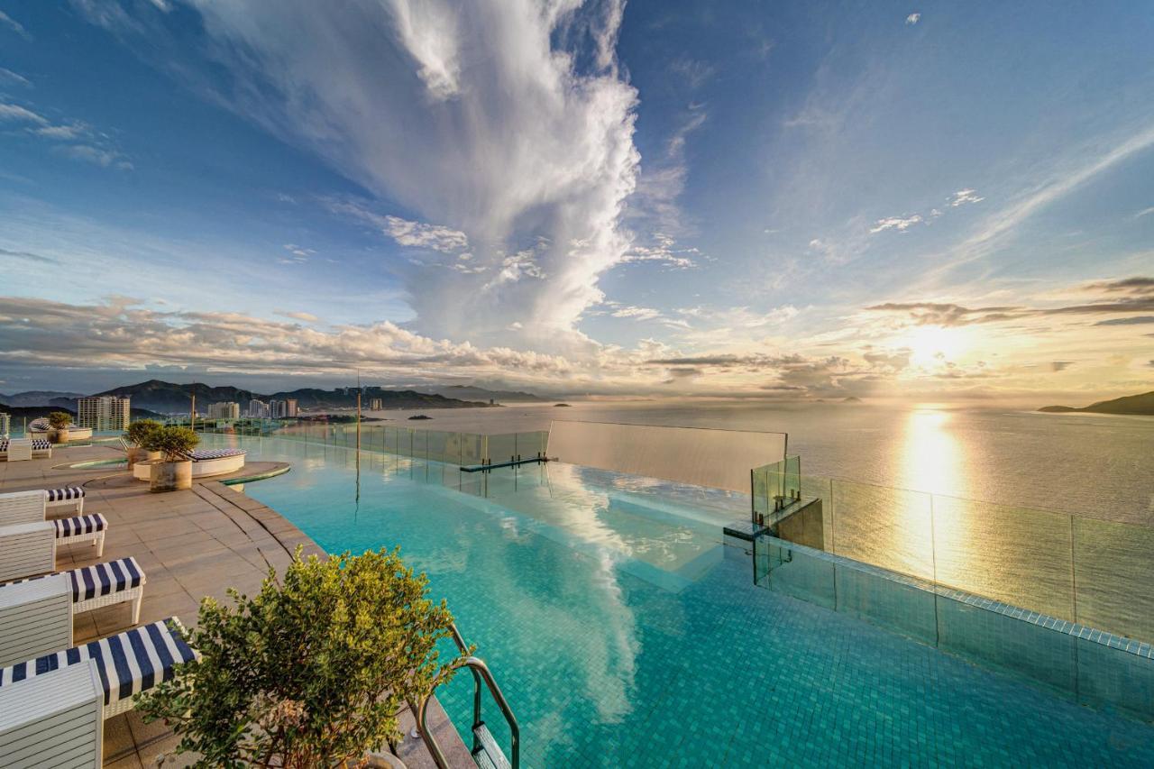 Az Five Stars Ocean View Apartment Nha Trang Exterior photo
